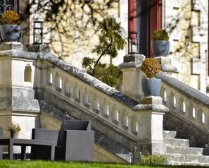 Exterior - Château La Thuilière (Saint-Front-de-Pradoux)