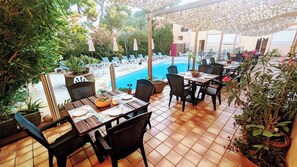 Exterior - Hôtel Le Maritime (Argelès-sur-Mer)