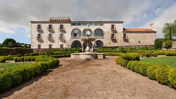 Fachada del alojamiento