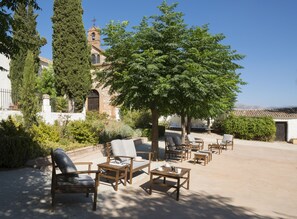 Terrace/patio - Hotel Cortijo del Marqués (Albolote)