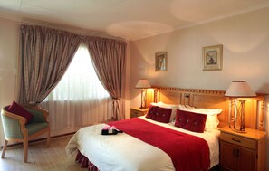 Luksus-dobbeltrom | 1 soverom, sengetøy av topp kvalitet og senger med overmadrass