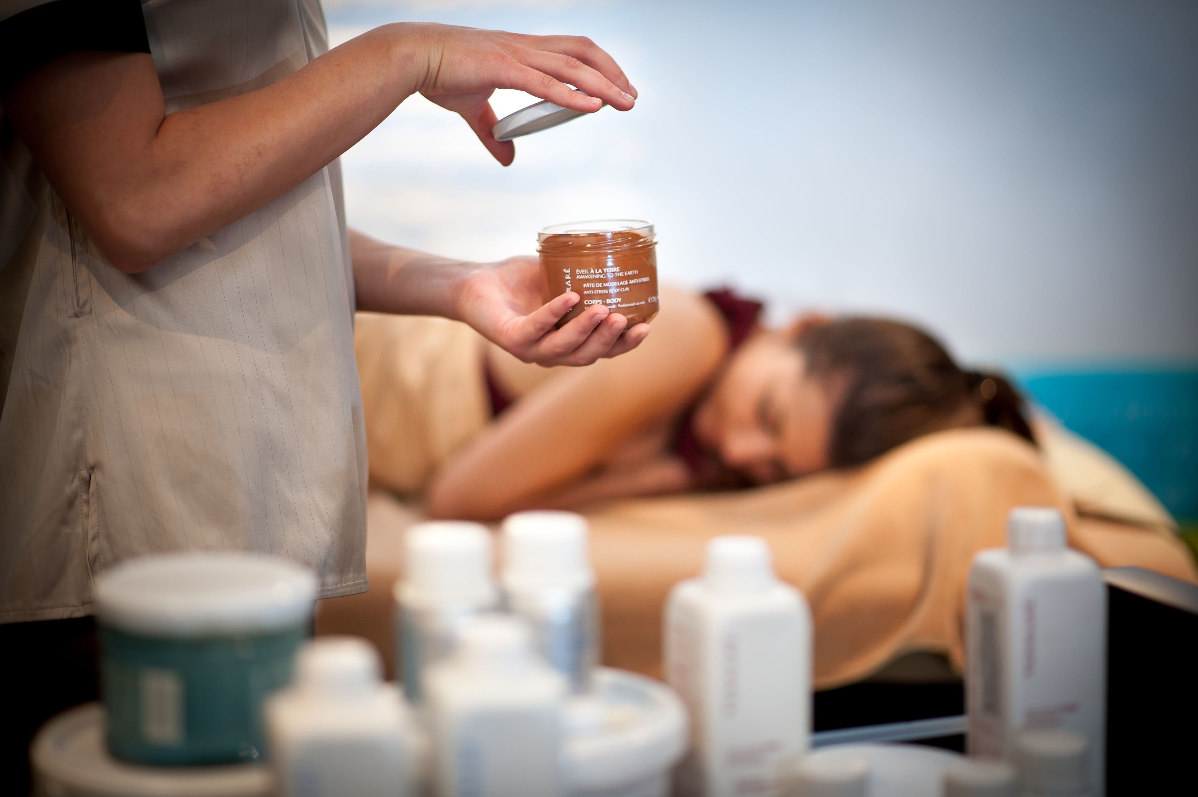 couples treatment room(s), sauna, hot tub, steam room