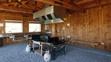 BBQ/picnic area
