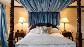 Individually decorated, individually furnished, desk, blackout curtains