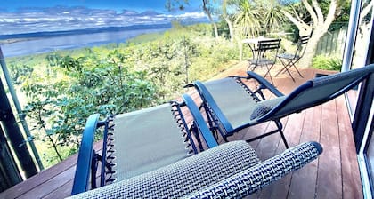 Acacia Cliffs Lodge