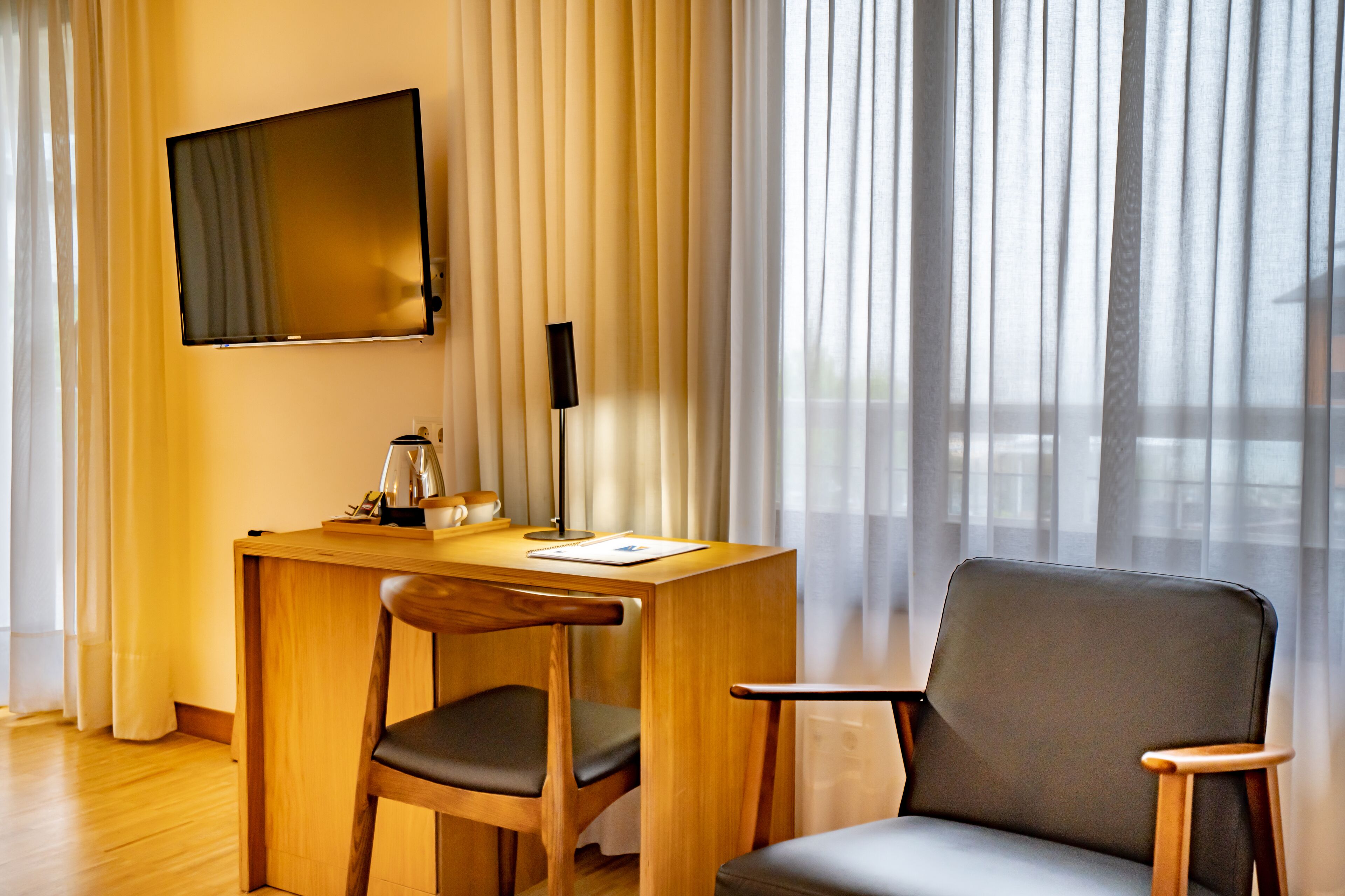 1 bedroom, minibar, in-room safe, desk