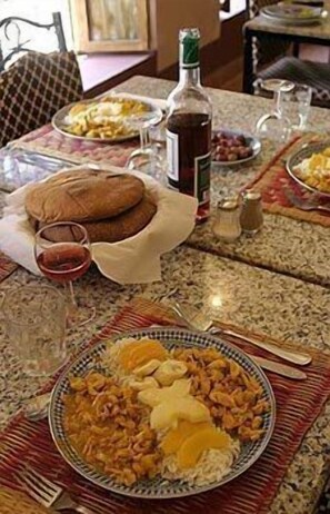 Tempat makan