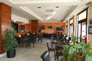 Restaurant - Cristina (Norena)