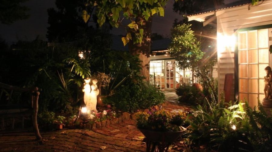 ローズブリッジ ハウス ベッド & ブレックファスト アダルト リトリート