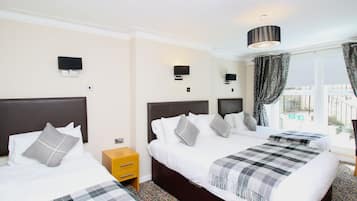 Family Room | Desk, iron/ironing board, cribs/infant beds, free WiFi