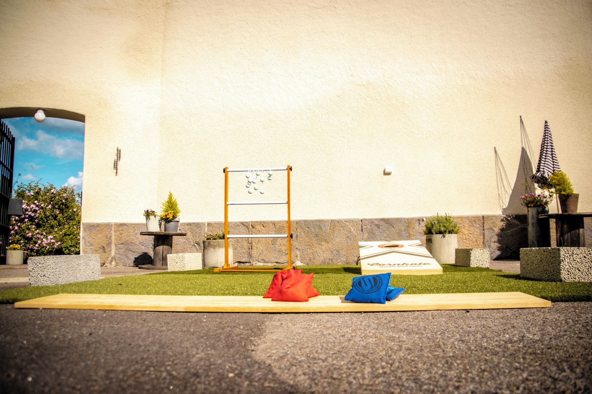 children’s play area – outdoor