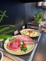 Desayuno buffet incluido todos los días 