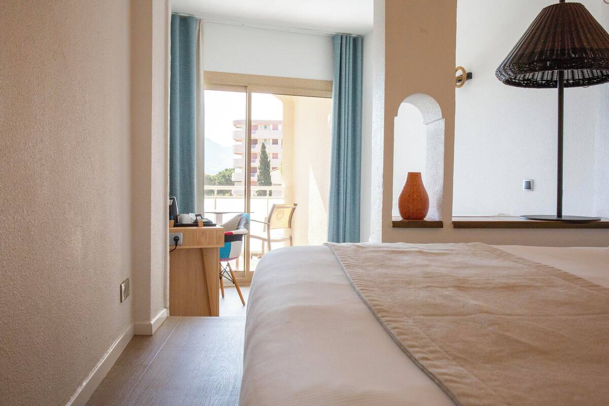 Living Room, terrace, sea view | 1 bedroom, minibar, in-room safe, desk