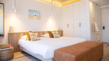 Chambre Collection, nouvelle annexe de l'hôtel sans vue mer | Minibar, coffres-forts dans les chambres, Wi-Fi gratuit, draps fournis