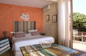 Large Pavilion Room with Terrace | In-room safe, desk, iron/ironing board, free WiFi