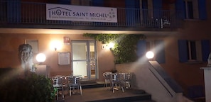 Entrée de l’hébergement