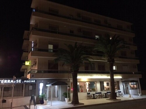 Logis Hotel et Restaurant Le Galion Canet Plage (10)