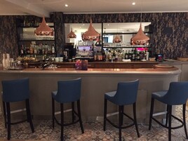 Bar (en el alojamiento)
