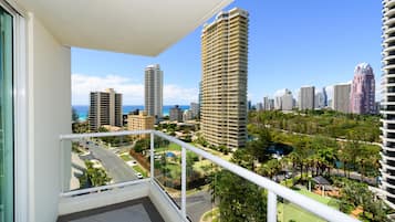 One Bedroom Apartment | Balcony