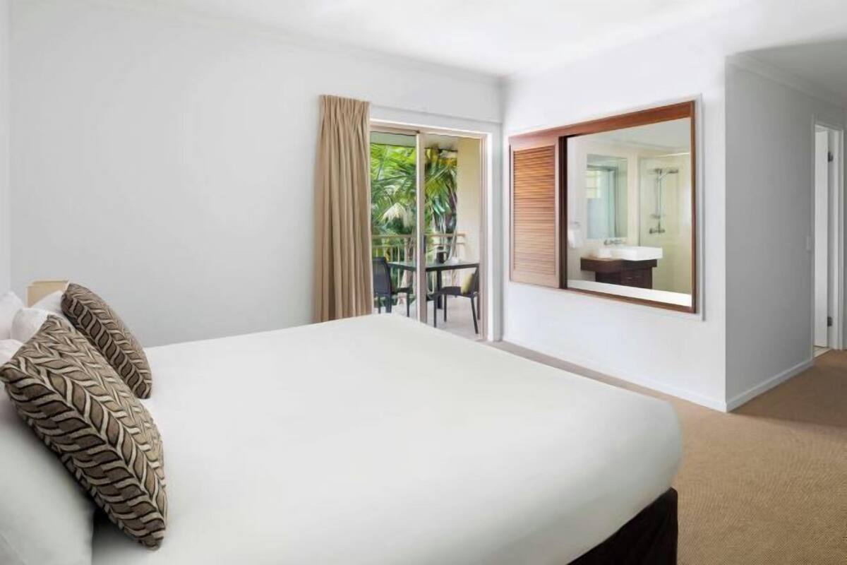 2 bedrooms, in-room safe, iron/ironing board, WiFi