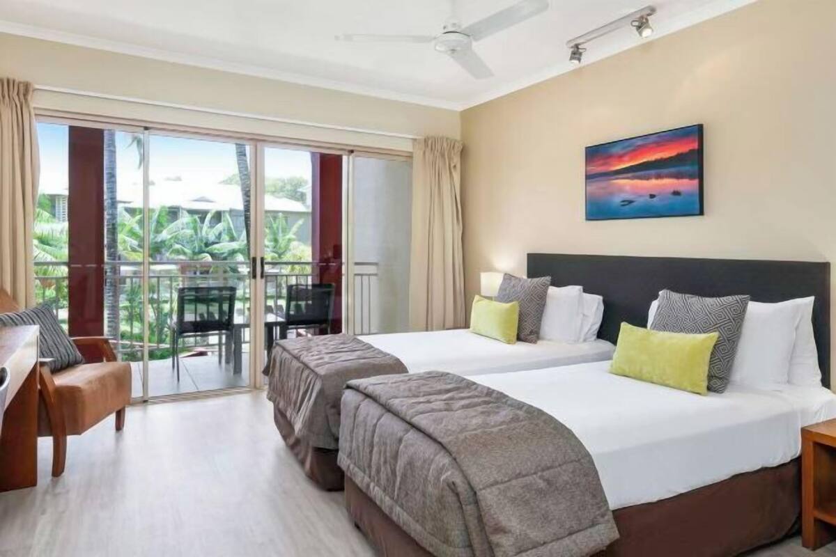 2 bedrooms, in-room safe, iron/ironing board, WiFi