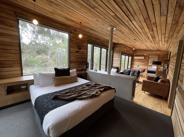 Cabin, 2 Bedrooms | Living area
