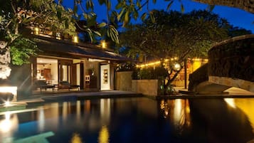 Family Villa (Lagoon Swimming Pool) | Pemandangan dari bilik