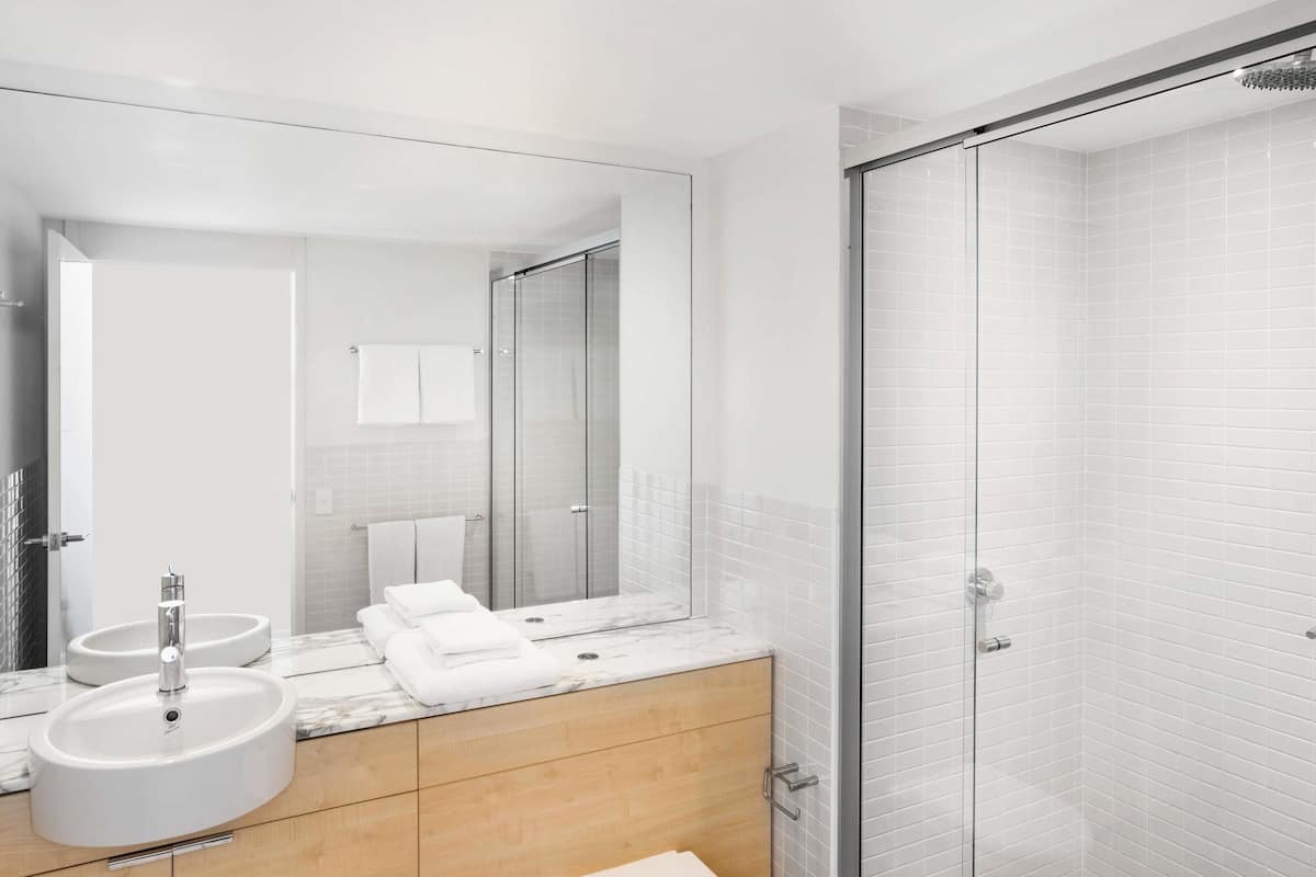 In-room safe, individually furnished, iron/ironing board, free WiFi