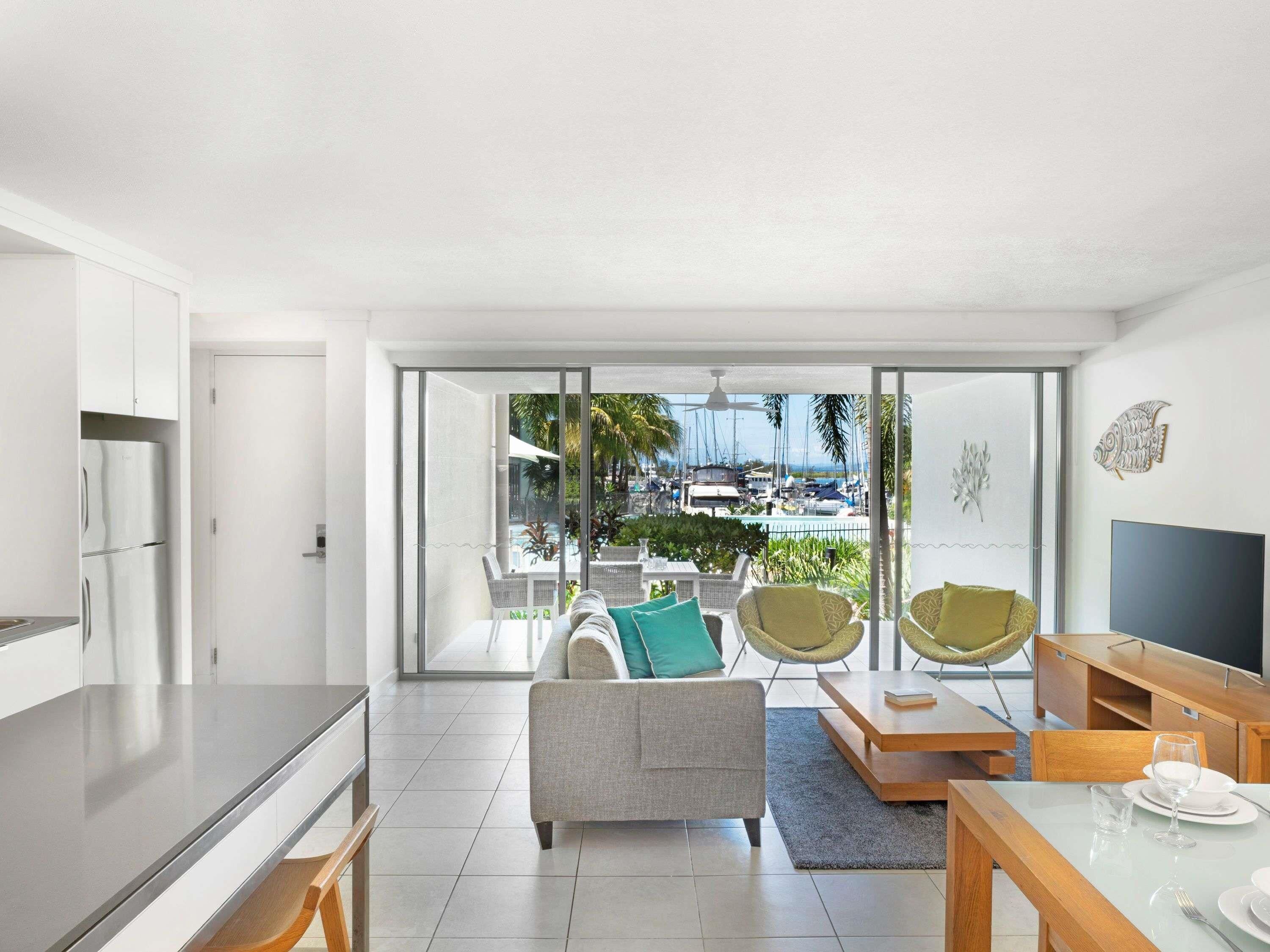 Superior kamer, 2 slaapkamers | Een kluis op de kamer, individueel gemeubileerd