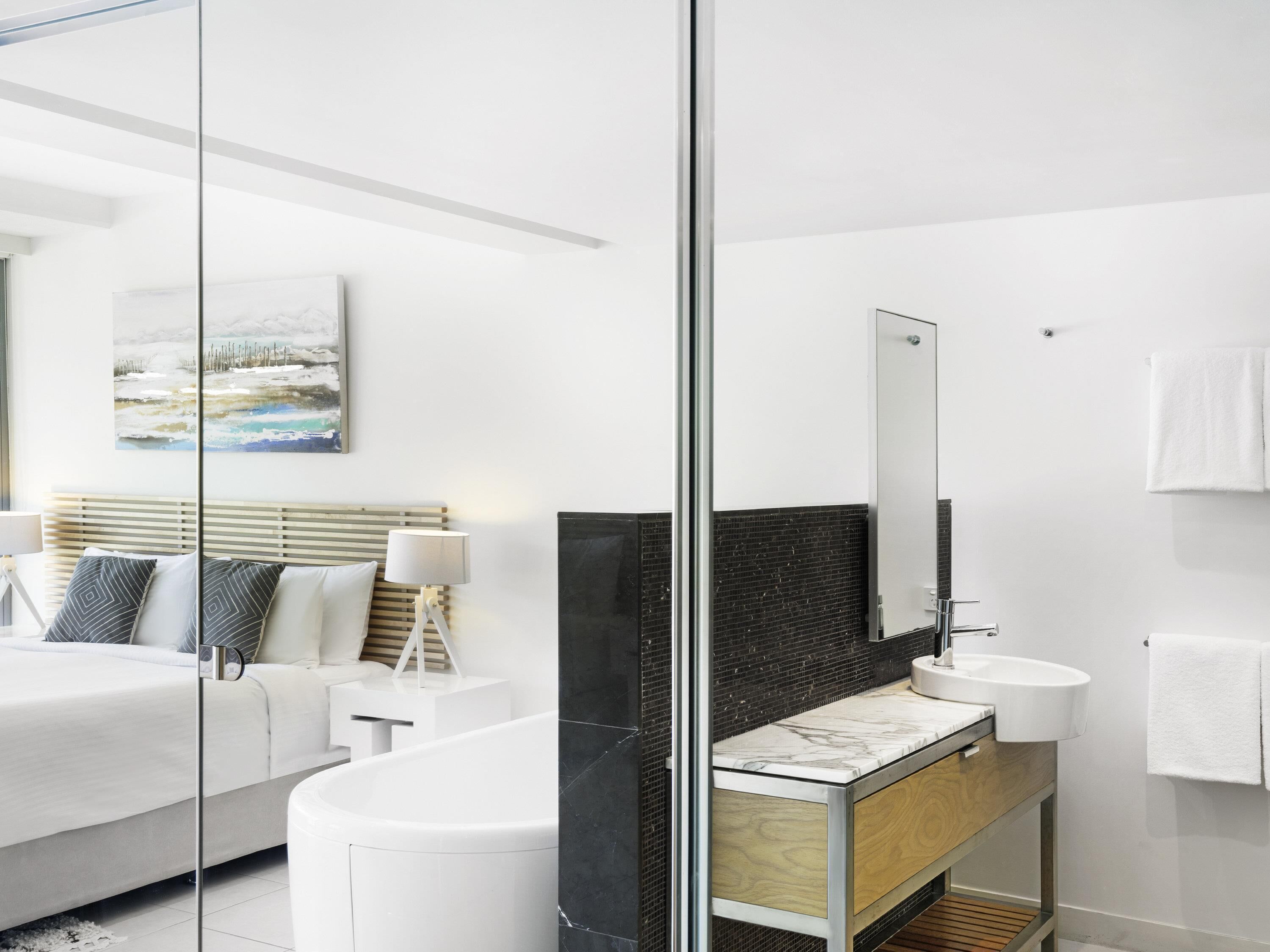 In-room safe, individually furnished, iron/ironing board, free WiFi