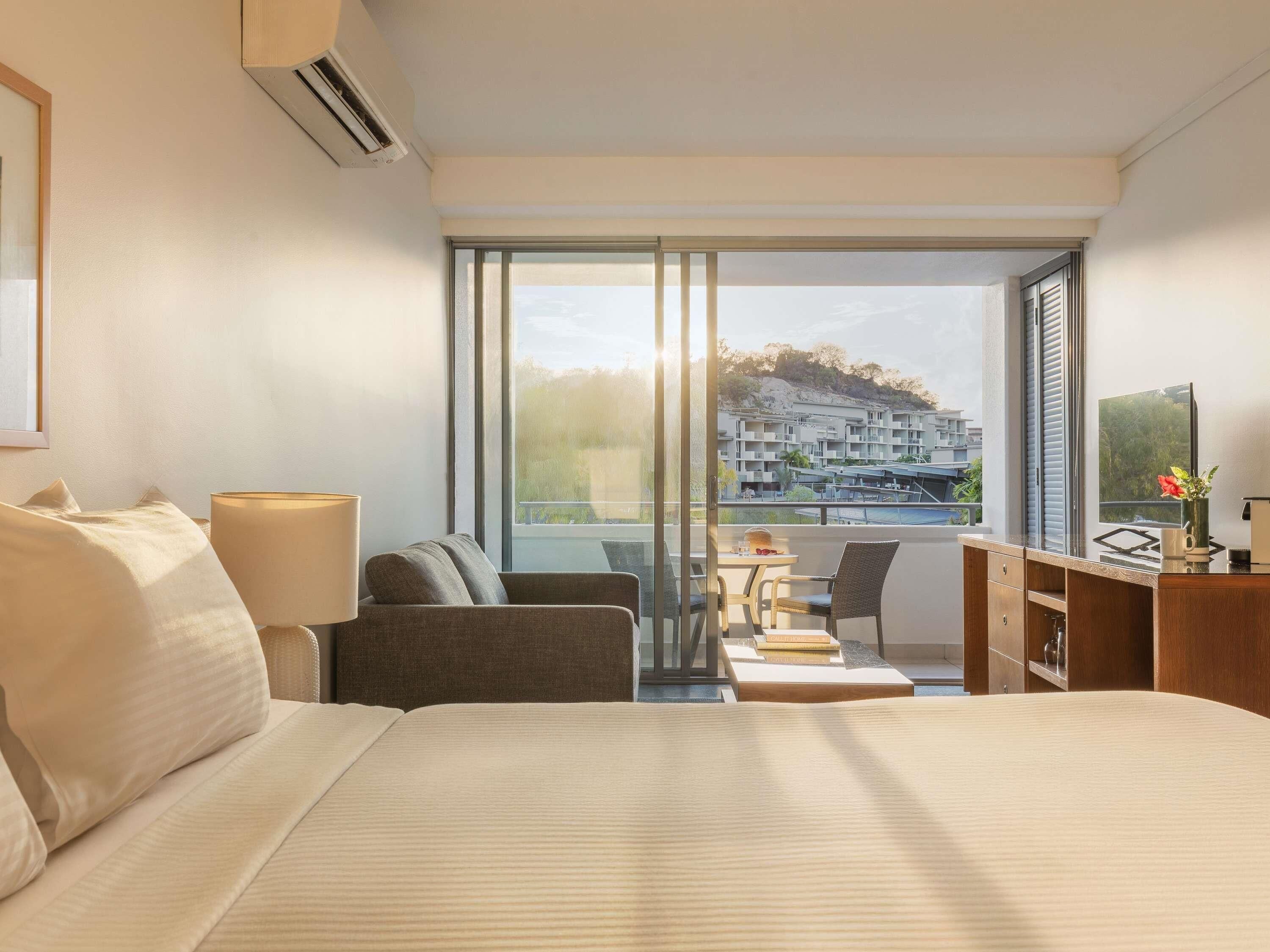 In-room safe, individually furnished, iron/ironing board, free WiFi