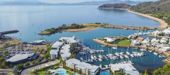 藍上藍辣椒飯店