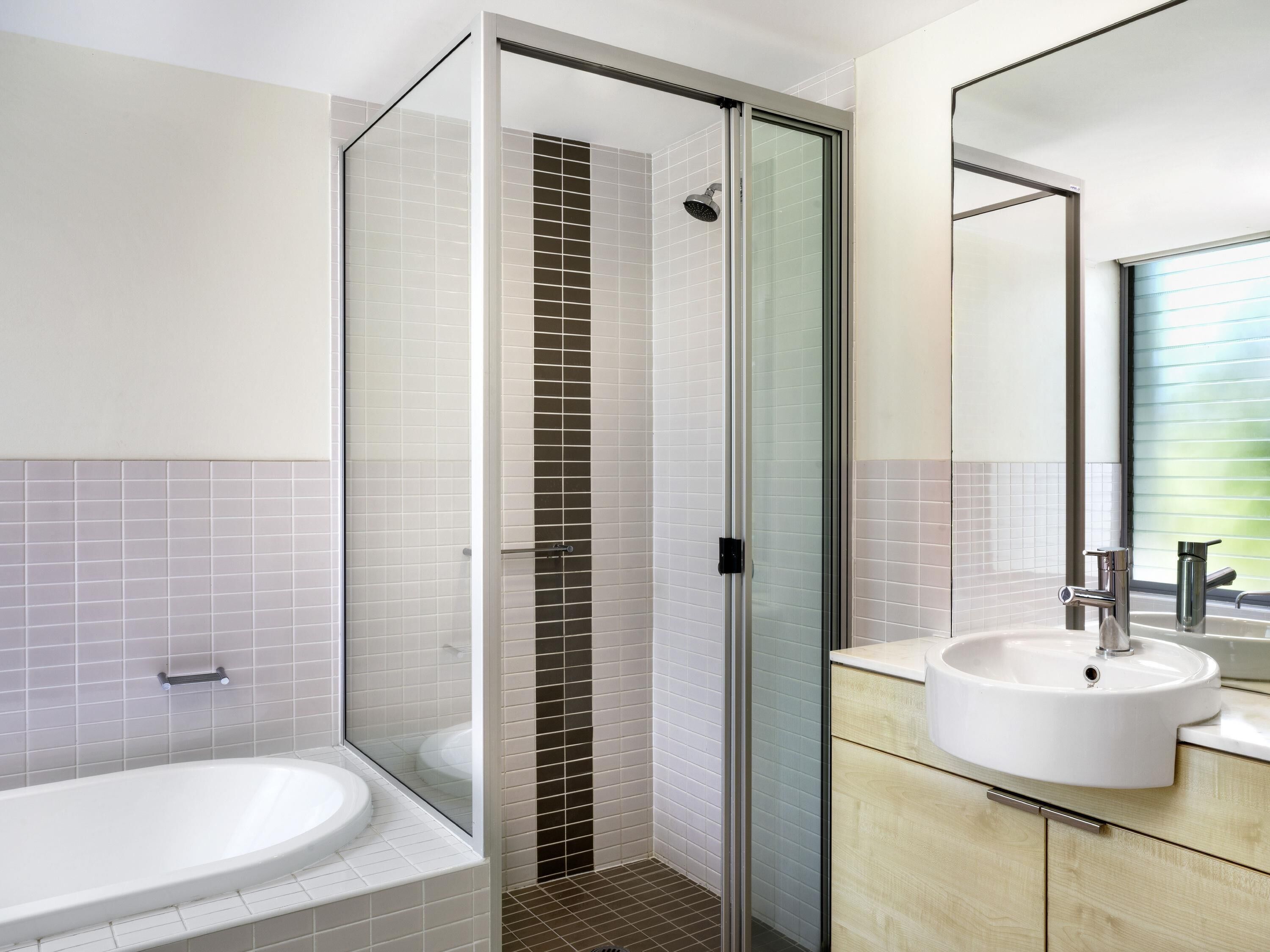 In-room safe, individually furnished, iron/ironing board, free WiFi