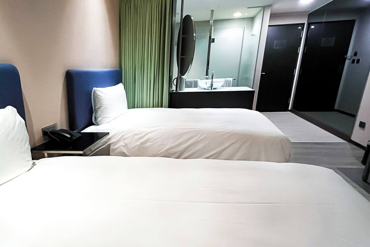 In-room safe, desk, laptop workspace, iron/ironing board (on request)