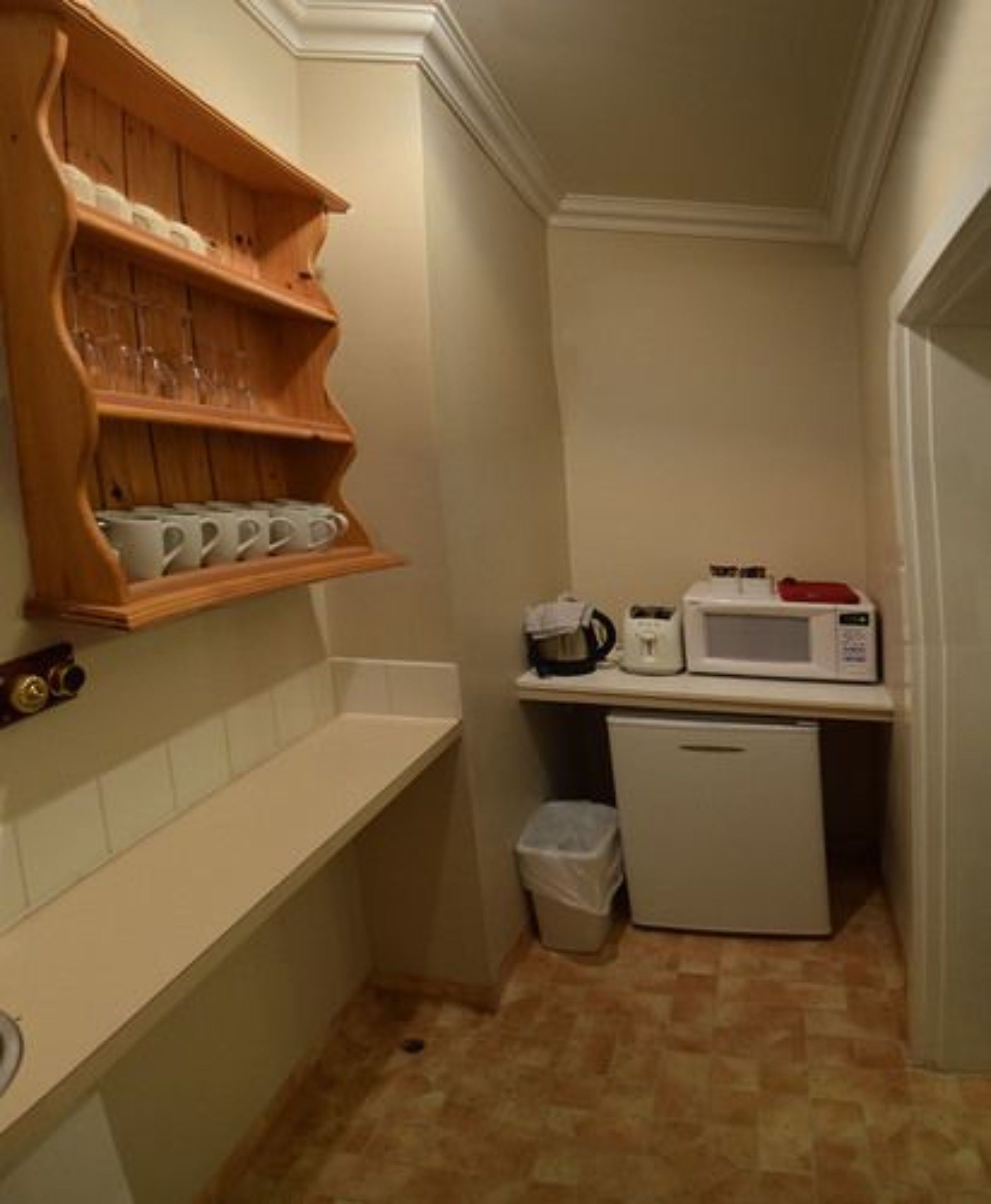 hoover apartment | private kitchenette | microwave