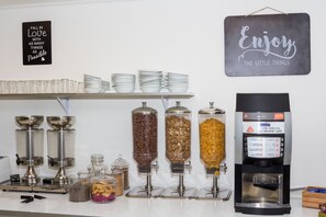 Esmorzar continental gratuït 