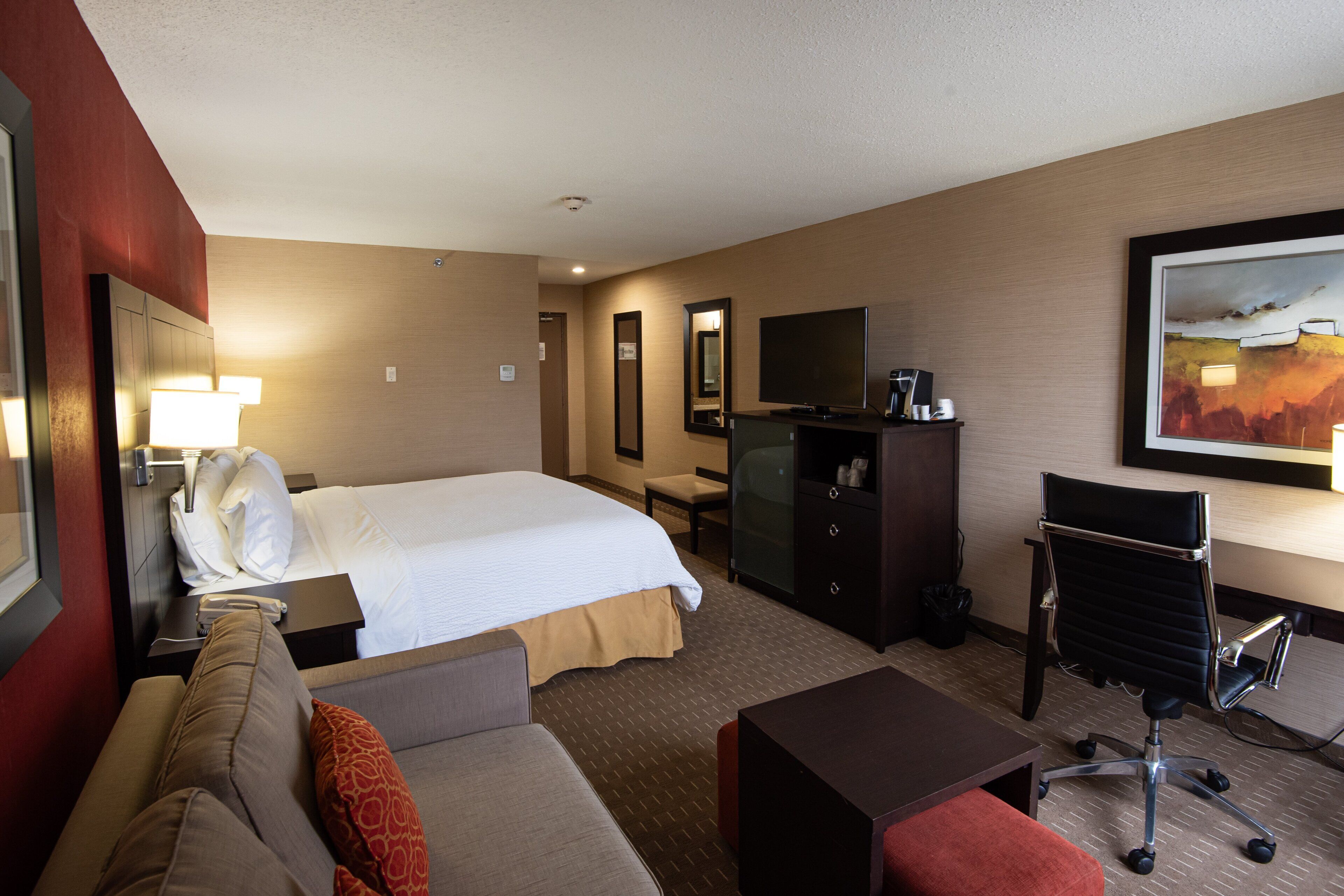 desk, iron/ironing board, free wifi, bed sheets