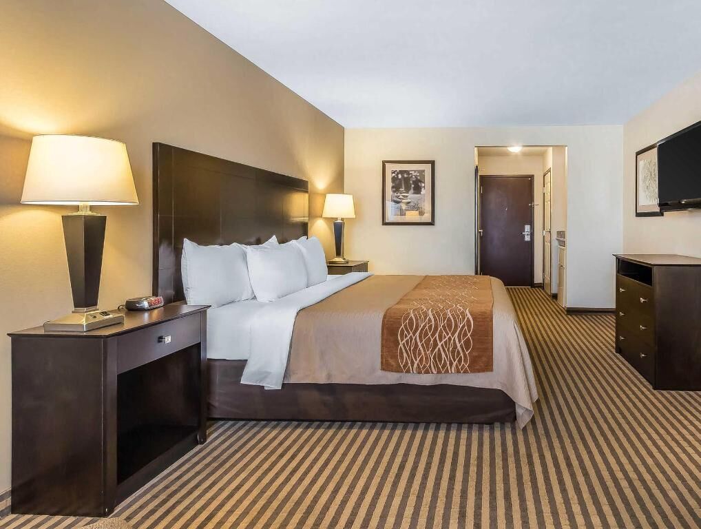 Schreibtisch, Bügeleisen/Bügelbrett, WLAN, Bettwäsche