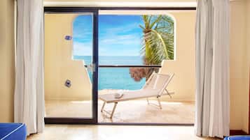 One Bedroom Suite Ocean View | 露台/庭院