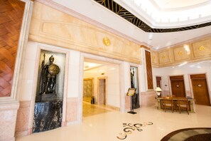 Lobby - Golden Crown China Hotel (Taipa)