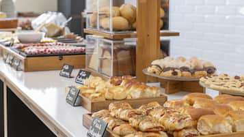 Ilmainen buffetaamiainen arkipäivisin