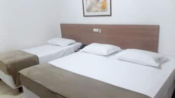 Deluxe Room, Multiple Beds