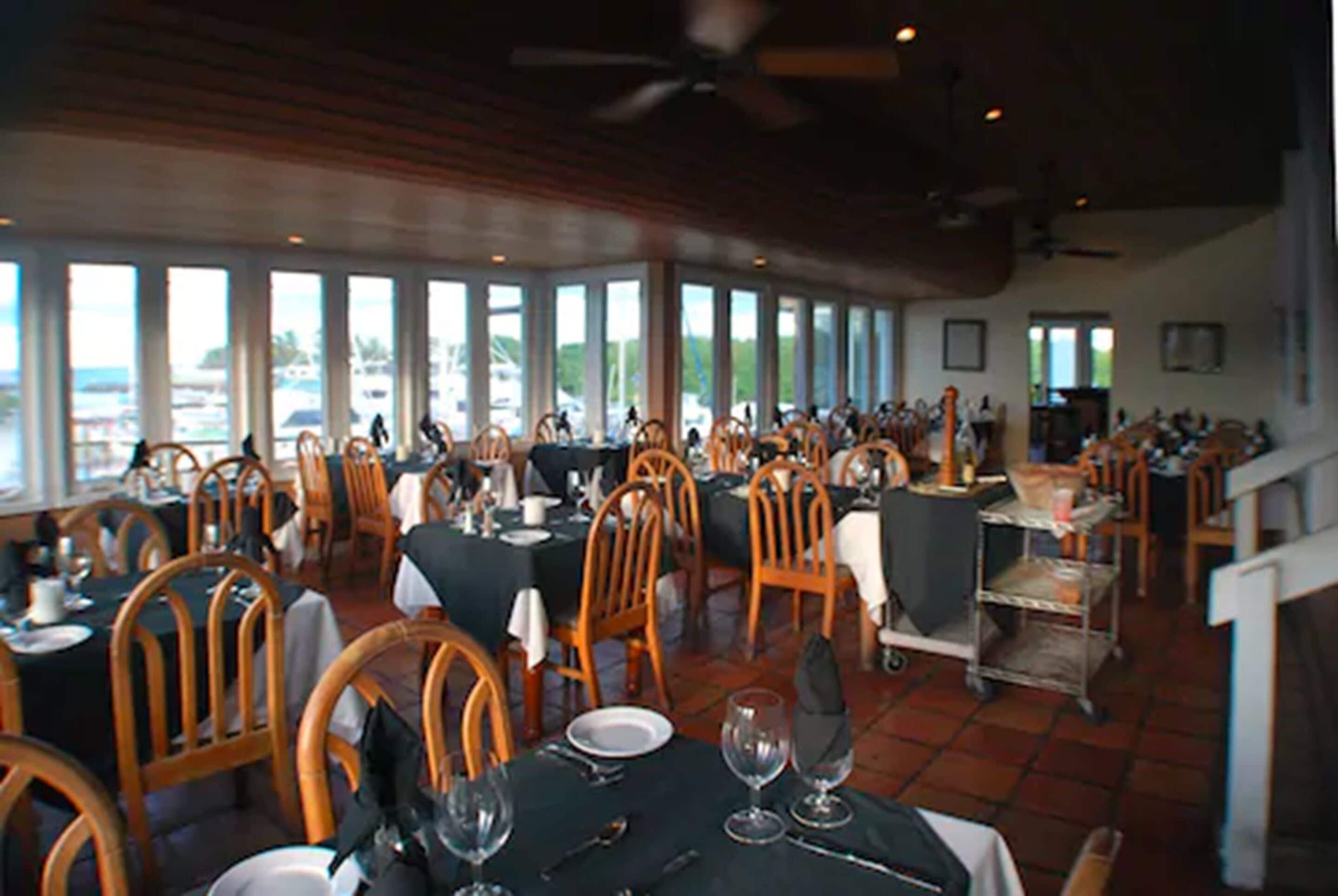 breakfast, lunch, dinner served; international cuisine, beach views