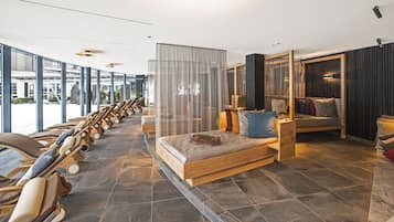 Behandlungsräume für Paare, Sauna, Whirlpool, Türkisches Bad/Hamam