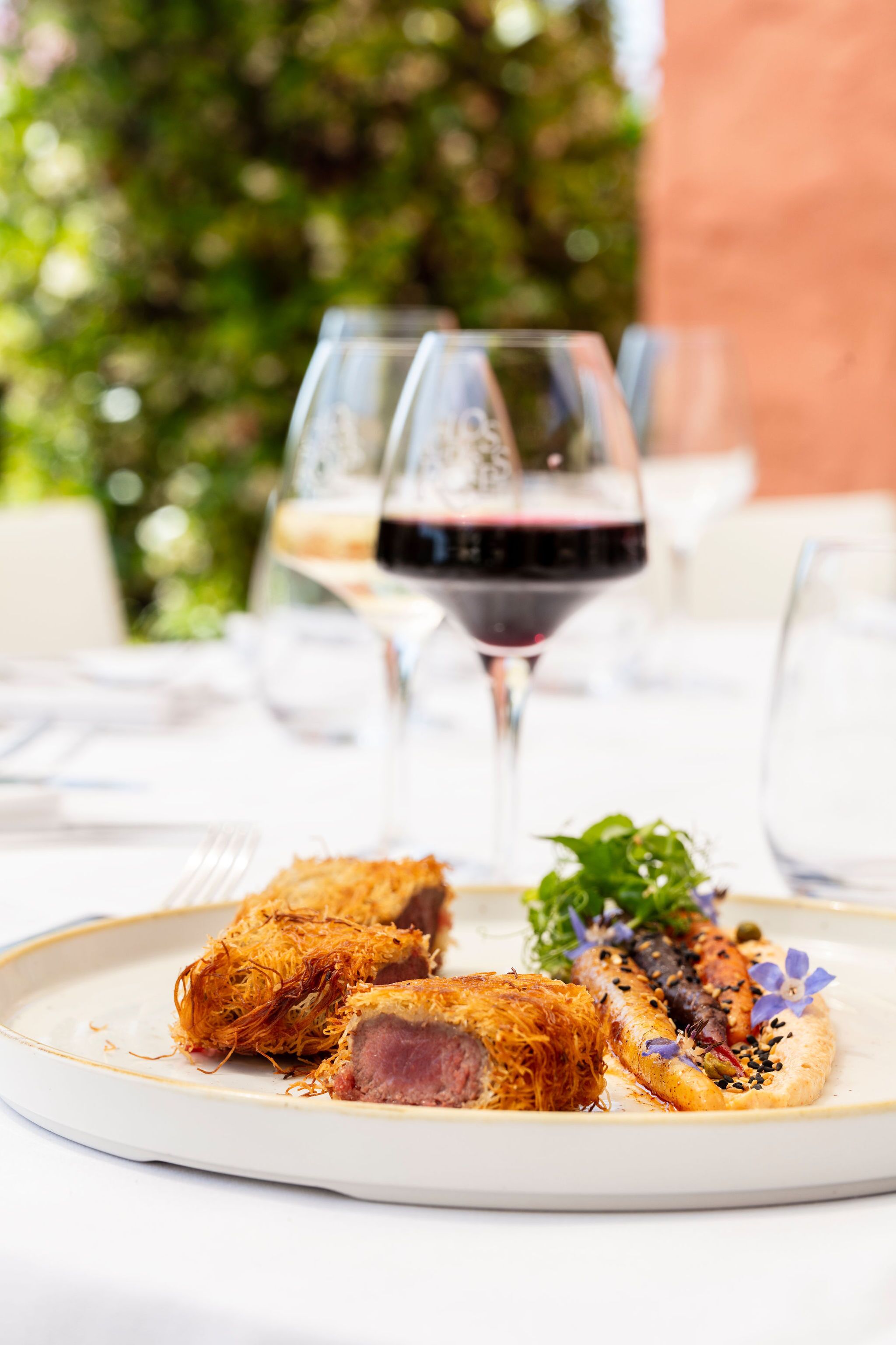 lunch and dinner served