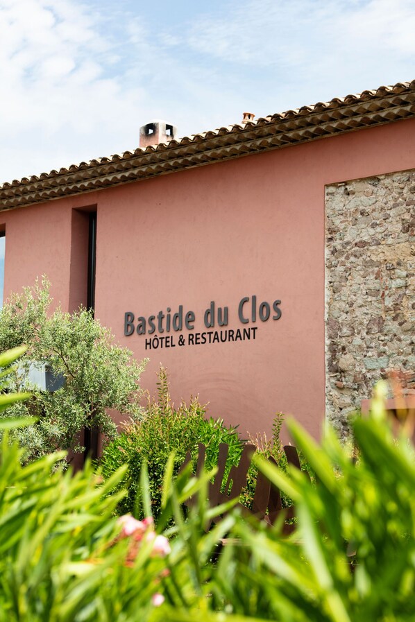 Front of property - La Bastide du Clos des Roses (Fréjus)