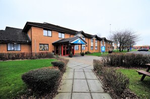 Front of property - Days Inn by Wyndham Hamilton (Hamilton)