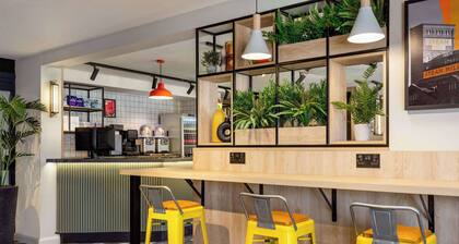 Super 8 by Wyndham Chester East