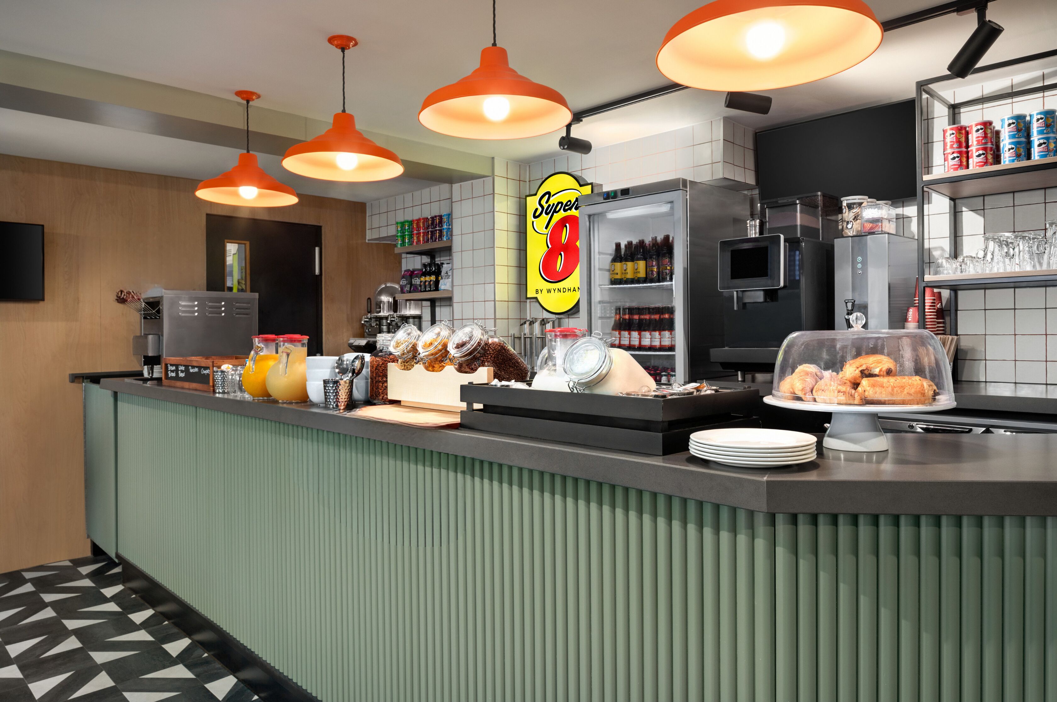 daily full breakfast (gbp 8.00 per person)