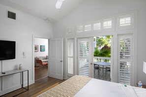 Premium Suite, 1 King Bed with Sofa bed | Premium bedding, pillowtop beds, in-room safe, desk - Paradise Inn Key West - Adults Only (Key West)